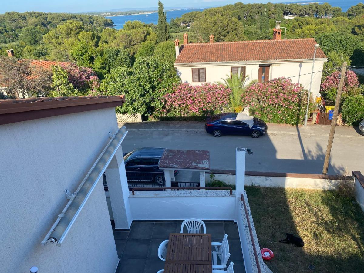 Cukon Holiday Home Premantura Exterior photo